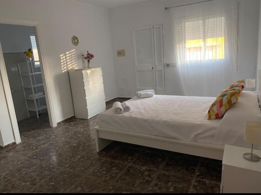 Bonita Casa En Bolonia Lejlighed Eksteriør billede